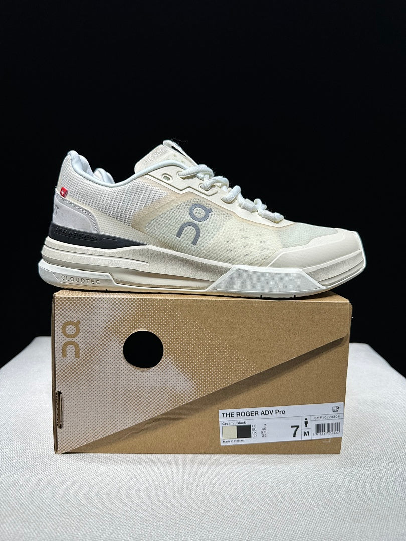 On The Roger Advantage Pro Sneakers in Cream and Black