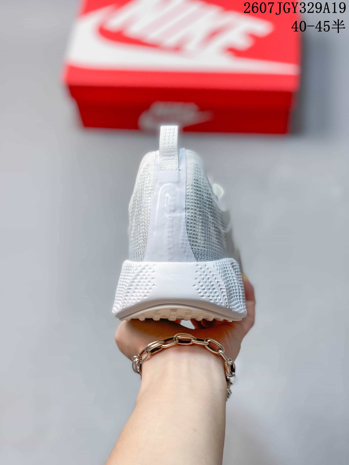 Nike Ava X Rover Low-Top Running Shoes White 711295UOI