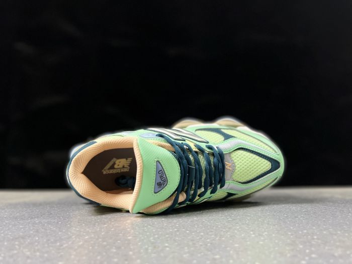 New Balance U9060TMA Sneakers in Mint Green