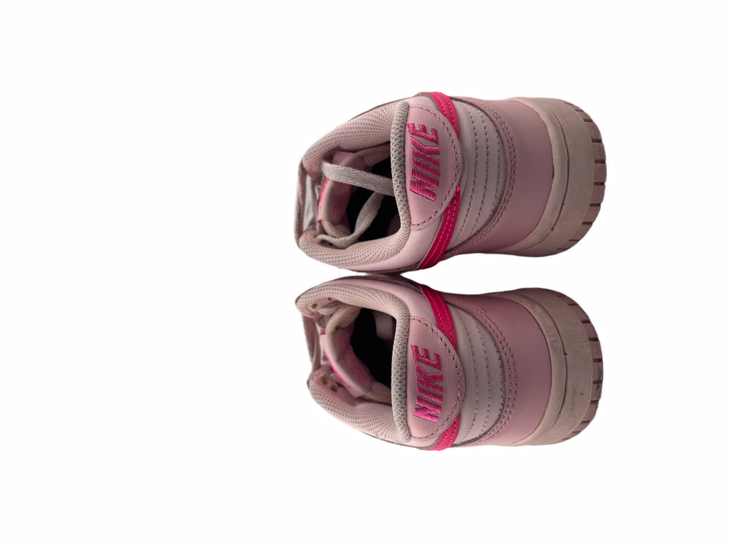 Nike Dunk Low Triple Pink (GS)