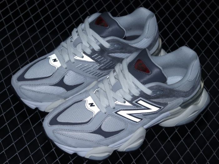 New Balance 9060 Grey Sneakers U9060GRY