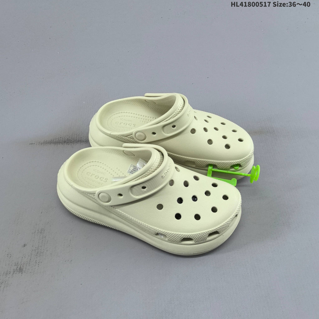 Crocs Classic Clog Platform Sandals