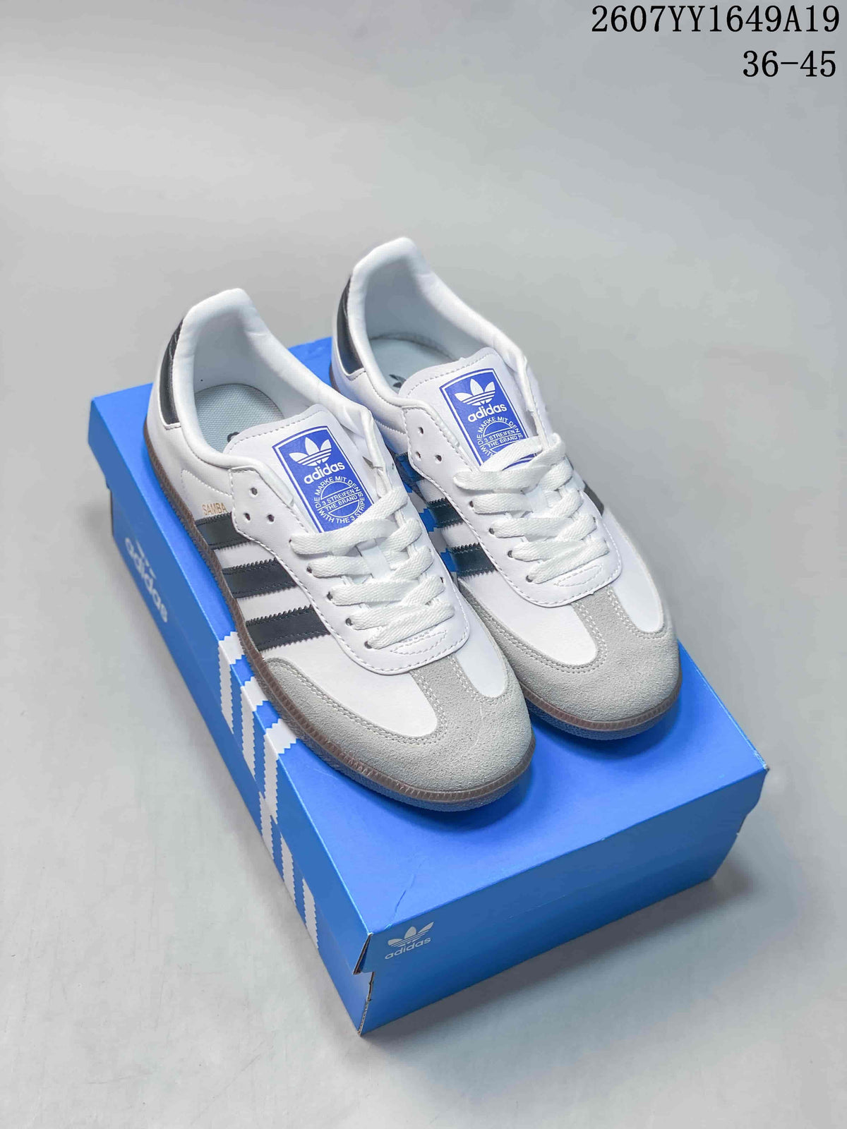 adidas Samba Low-Top Sneakers White Black Gum Sole 2607YY1649A19