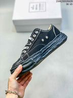 Maison MIHARA YASUHIRO Blakey Sneakers Black 2506JXD320A29