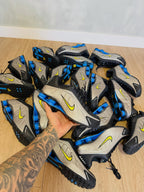 Nike Shox R4 Black, Silver and Blue Sneakers