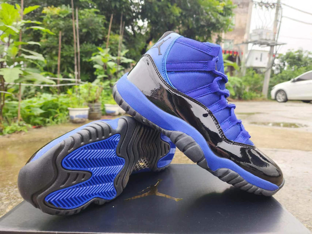 Jordan 11 Retro High Sneakers in Blue and Black
