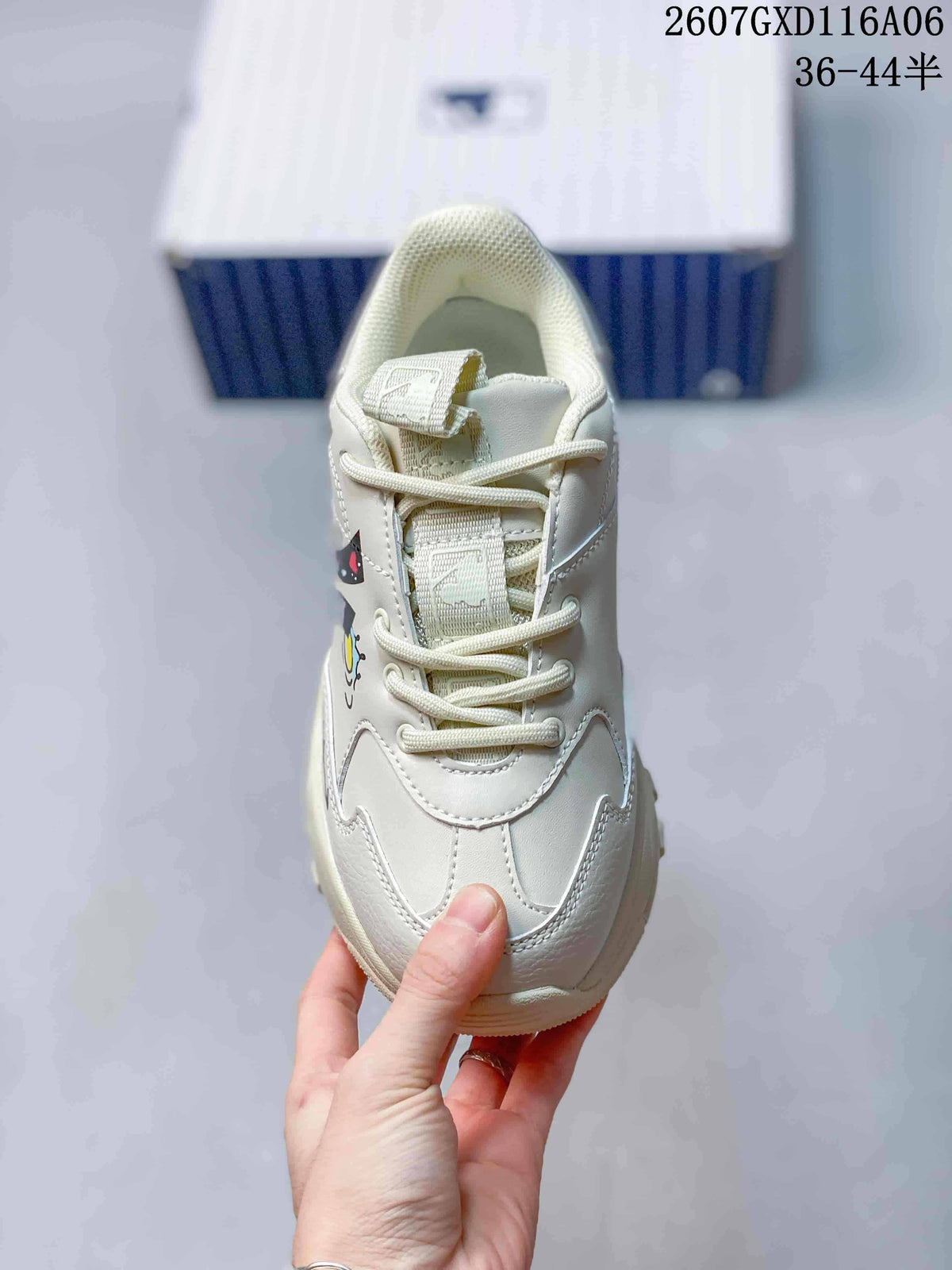 MLB Big Ball Chunky Doodle Dog Sneakers in Cream Beige