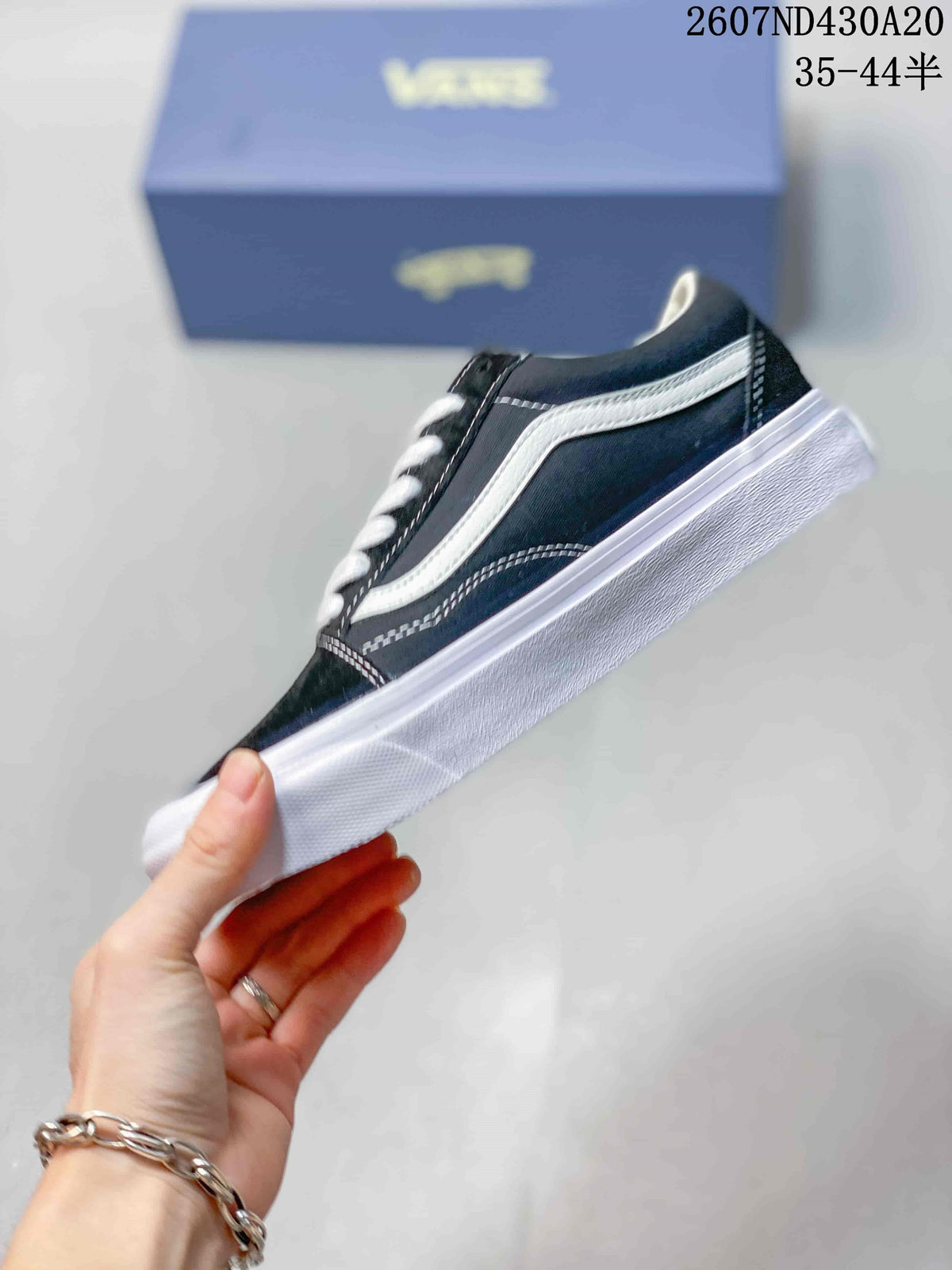 Vans Old Skool 36 Sneakers Black and White