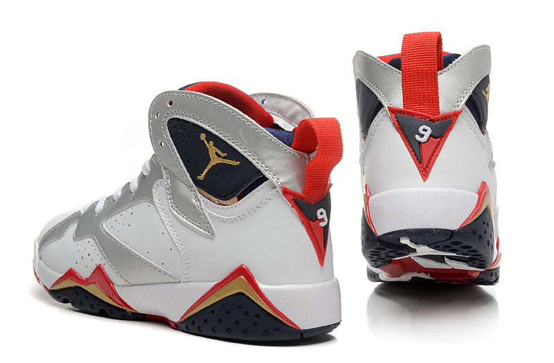 Jordan Air Jordan 7 Retro GS Sneakers, Black and Gold