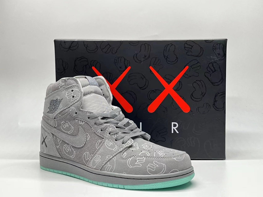 Air Jordan 1 High Cool Grey Patterned Sneakers