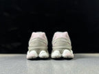 New Balance 9060 U9060JAR Sneakers in Gray and Pink