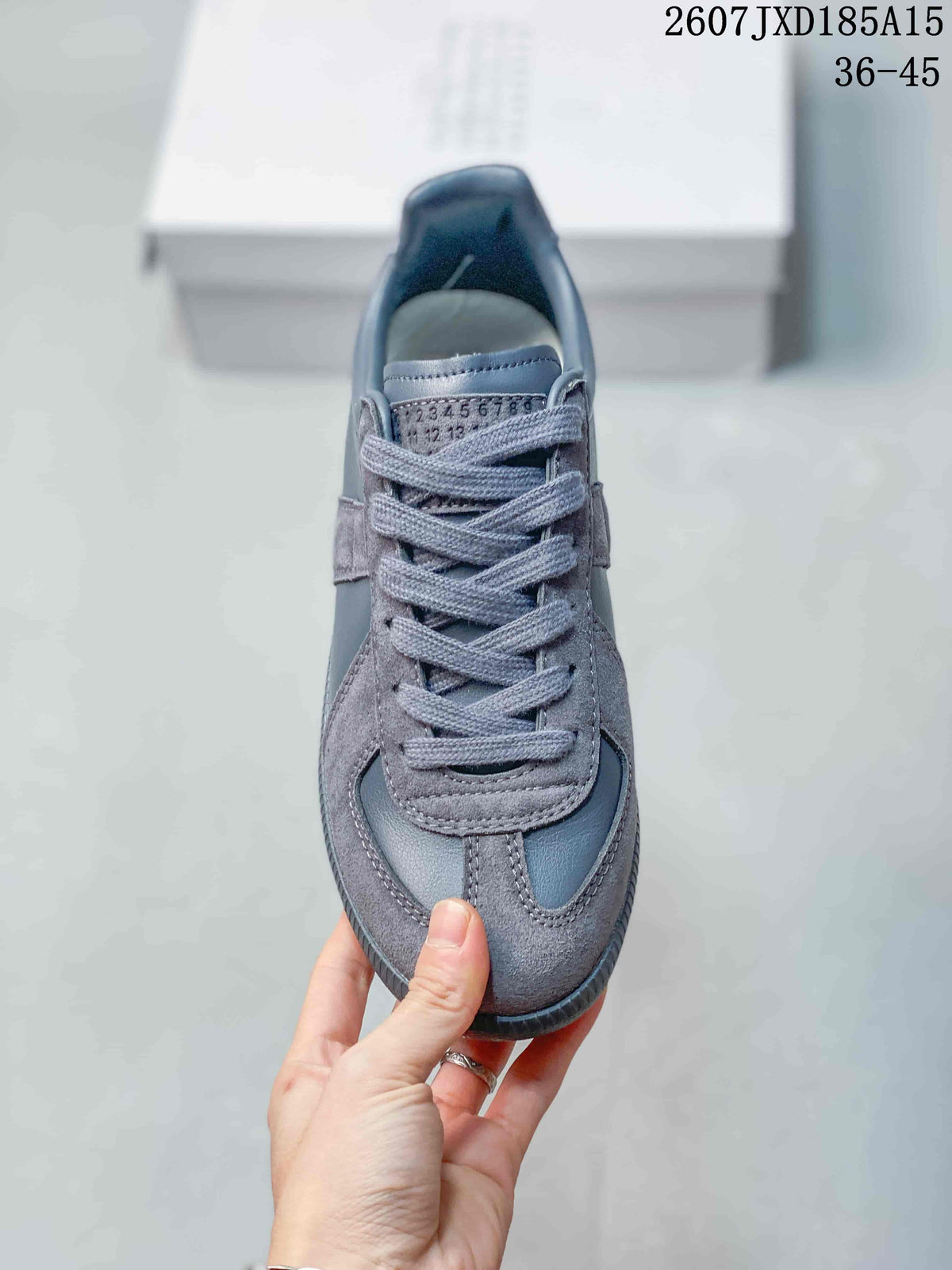 Maison Margiela S57WS0236 Gray Low-Top Sneakers