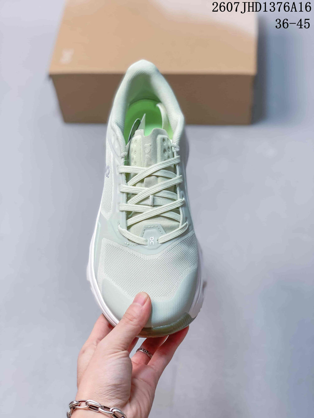 On Cloudpulse 2 Training Sneakers Mint Green and White
