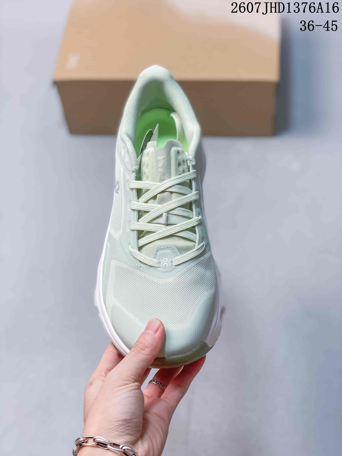 On Cloudpulse 2 Training Sneakers Mint Green and White