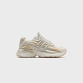 adidas x Pharrell Williams Adistar Jellyfish - Core White / Off White / Clear Brown
