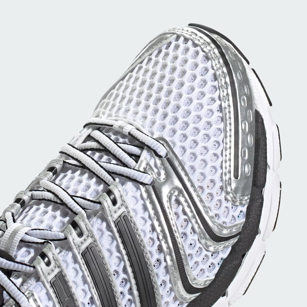 Men's Adidas Adistar Control 5 - Cloud White/Core Black/Collegiate Royal
