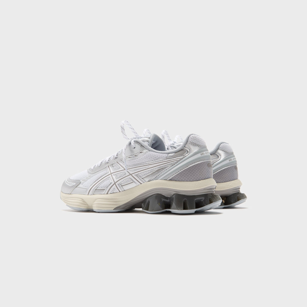 Asics Gel-Kinetic Fluent - White / White
