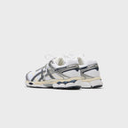 ASICS Gel-Cumulus 16 - White / Midnight