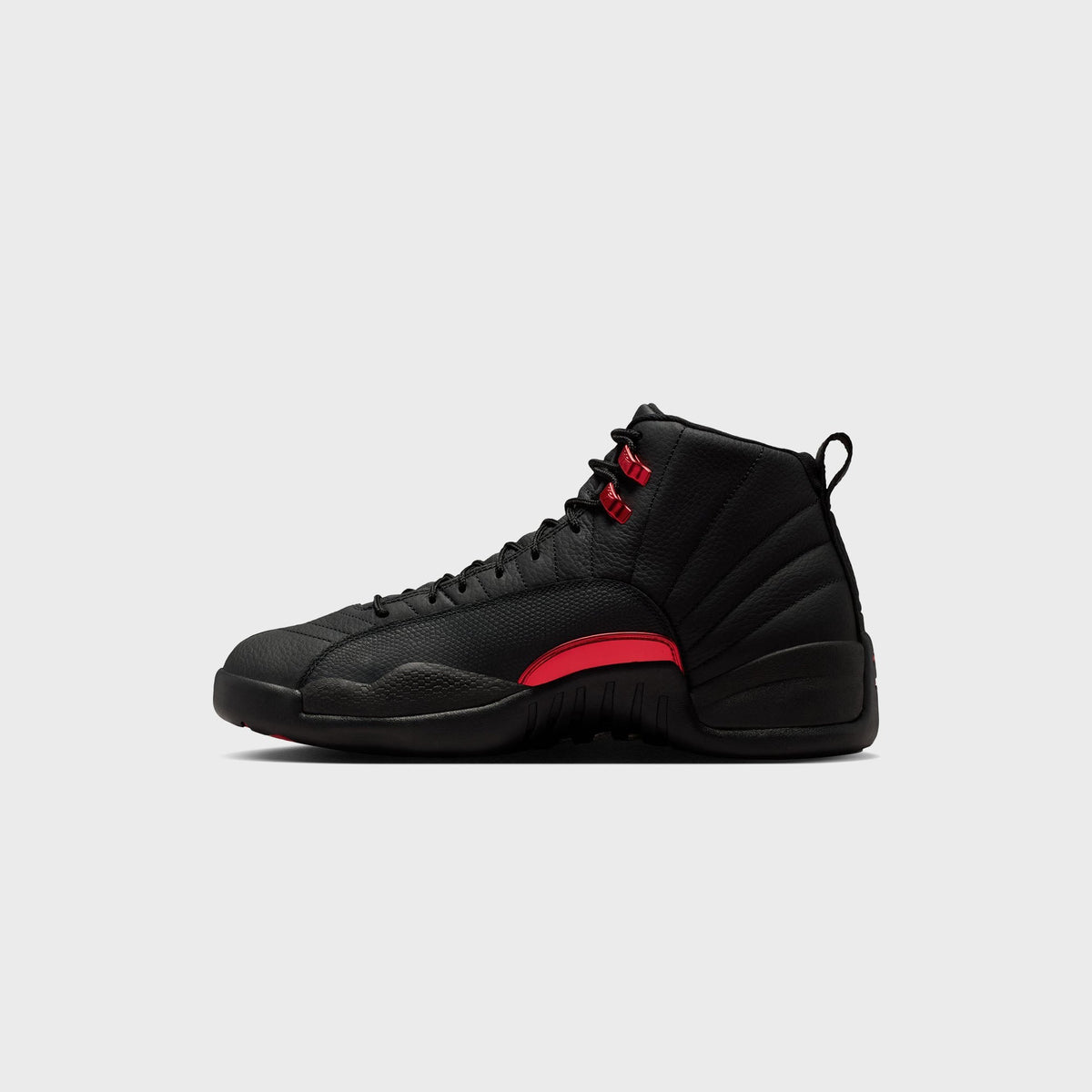 Jordan Air Jordan 12 Retro - Black / Varsity Red