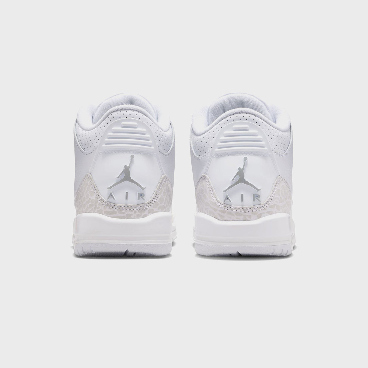 Nike GS Air Jordan 3 Retro - White / Metallic Silver / White