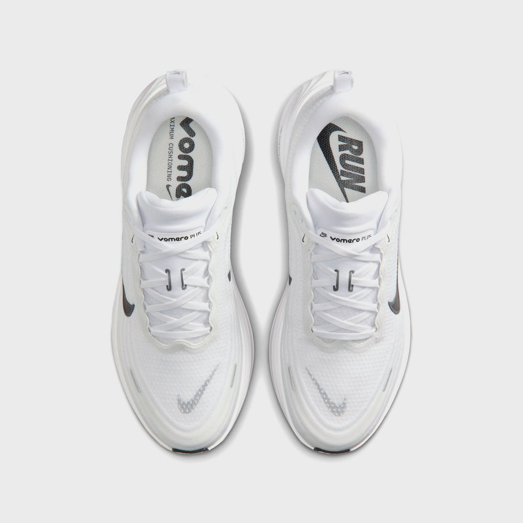 Nike Vomero Plus - White / Dark Smoke Grey / Metallic Dark Grey / Black