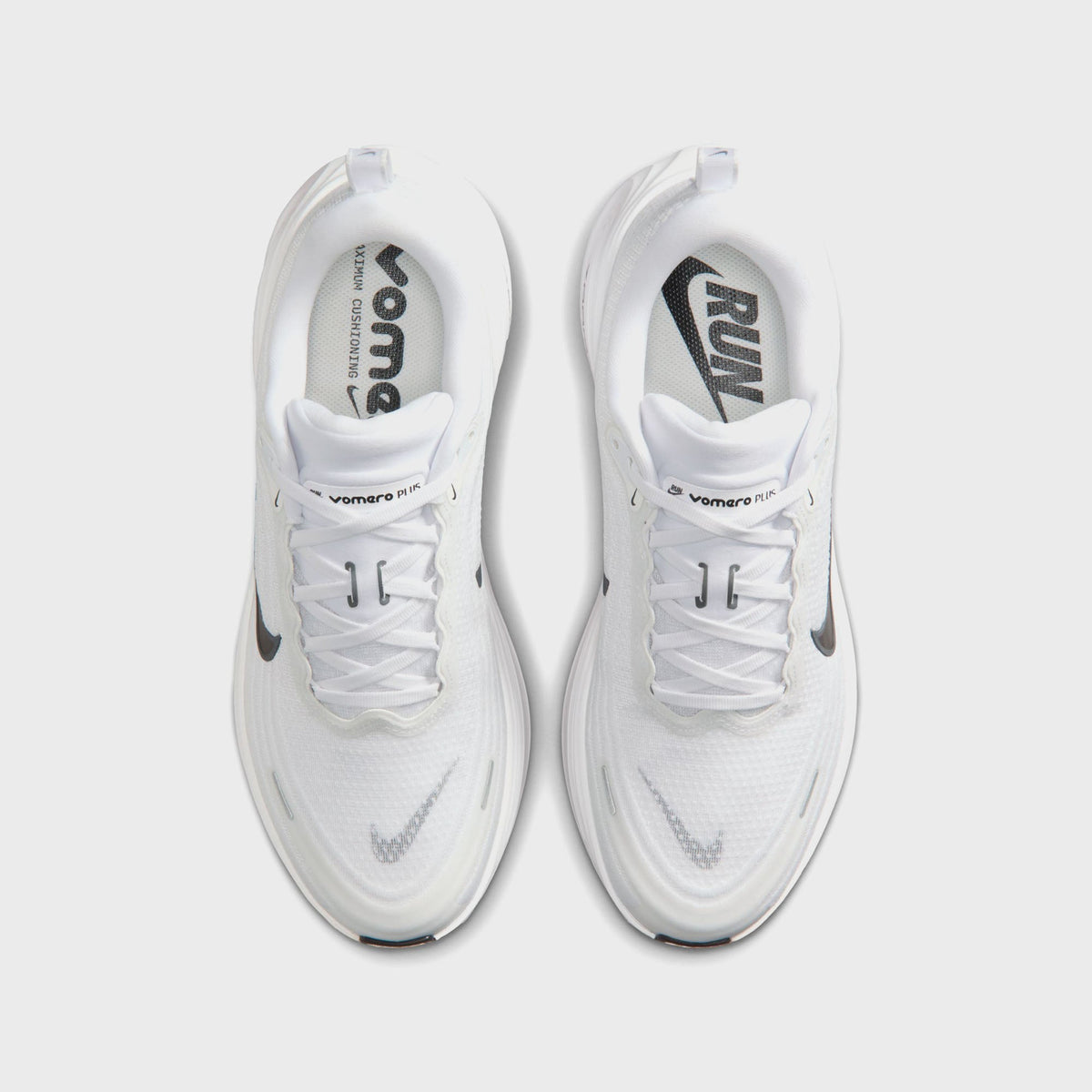 Nike Vomero Plus - White / Dark Smoke Grey / Metallic Dark Grey / Black