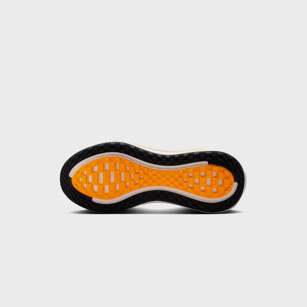 Nike Vomero Plus - Hydrogen Blue / Black / White / Total Orange