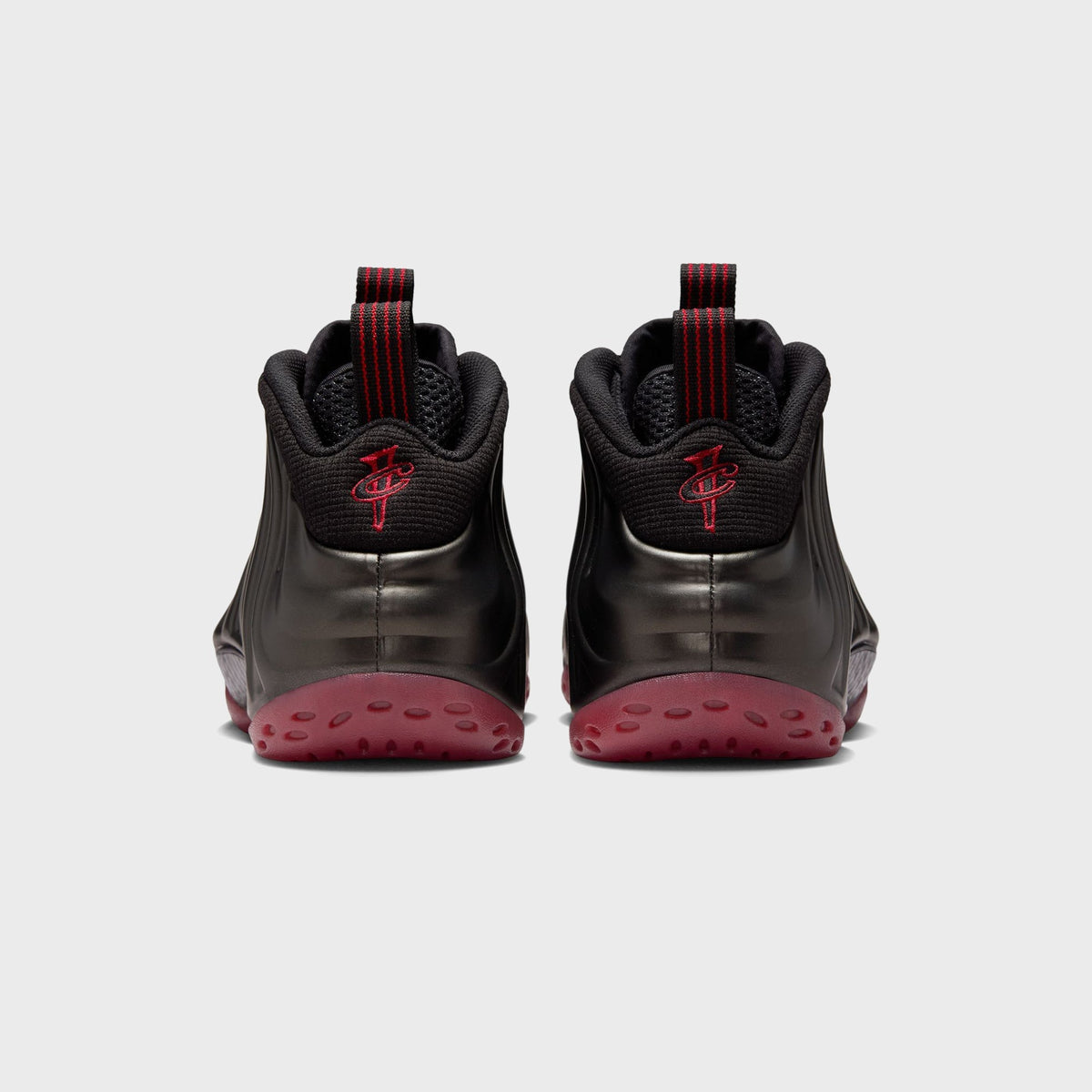 Nike Air Foamposite One - Black / Varsity Red