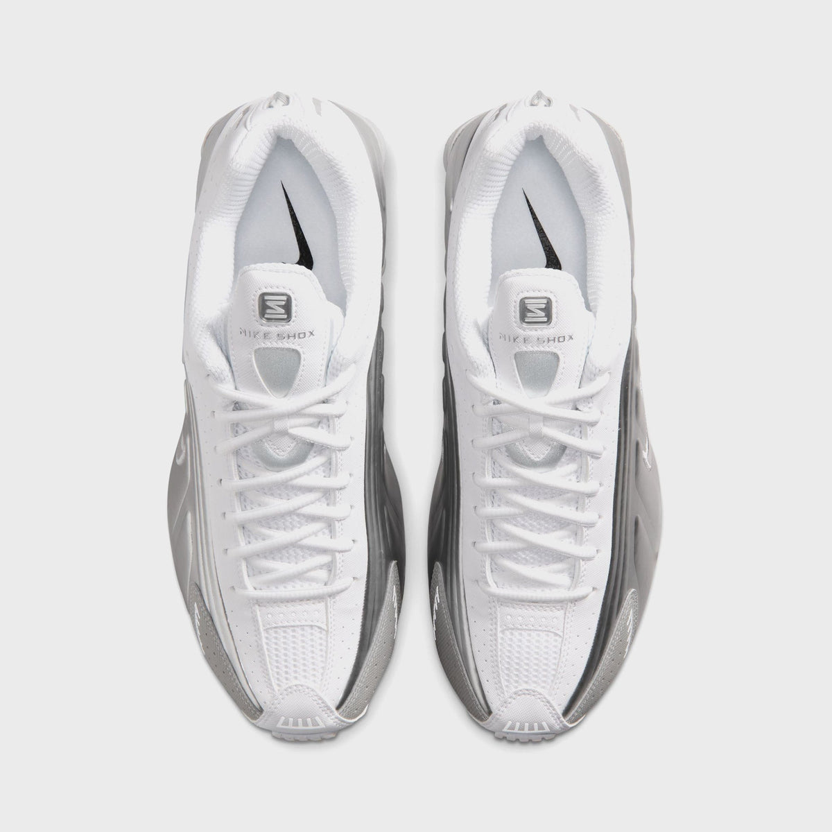 Nike Shox R4 SE - Metallic Silver / White / Off-White
