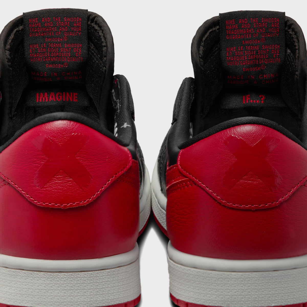 Jordan Air Jordan 1 Retro Low OG - Black / Varsity Red / Summit White