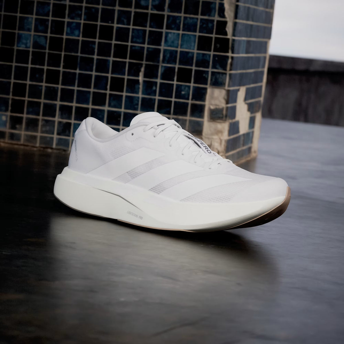 Men's Adidas Adizero Evo SL - Cloud White/Warm Sandstone