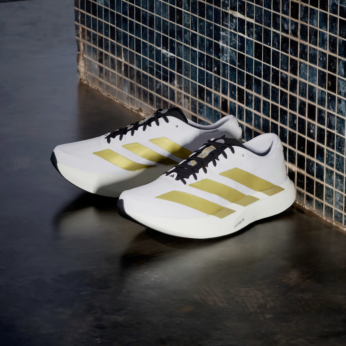 Men's Adidas Adizero Evo SL Woven - Cloud White/Matte Gold/Core Black