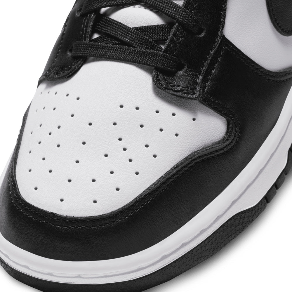 Nike Dunk Low Retro "Panda"