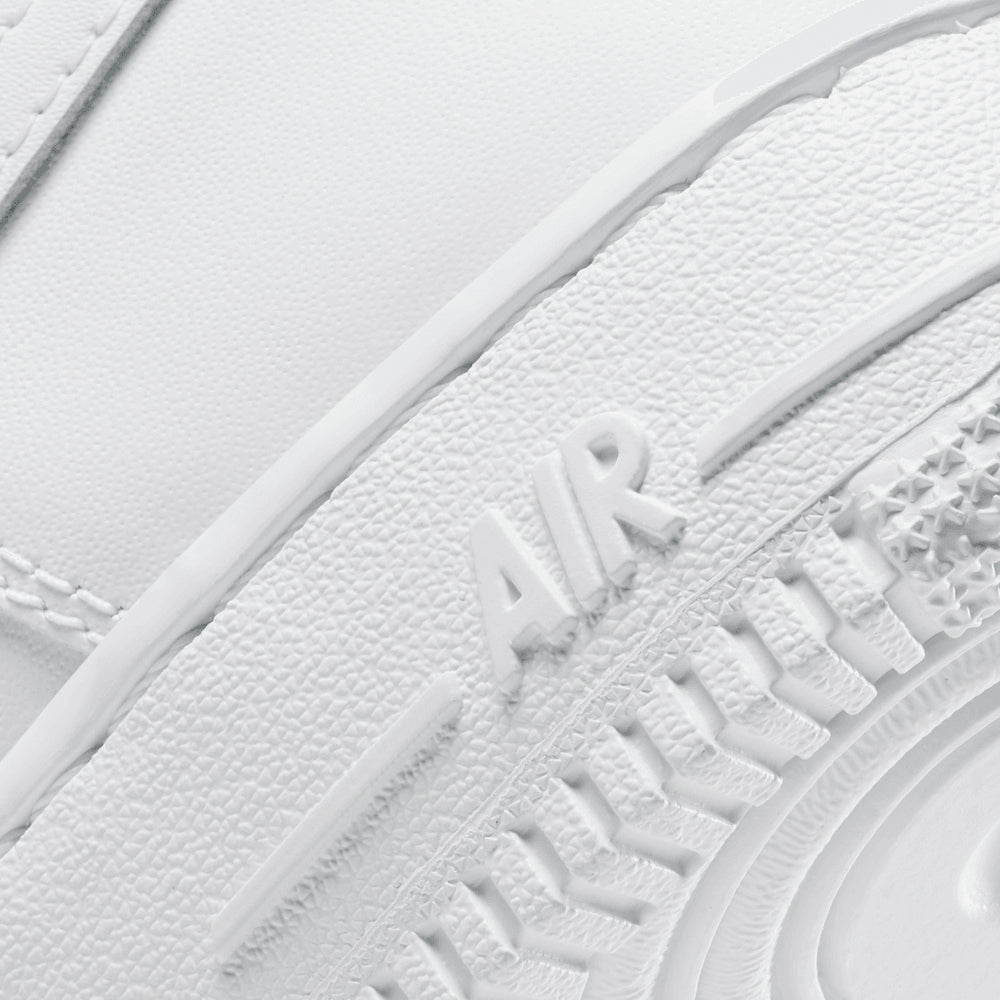 Nike Women's Air Force 1 '07