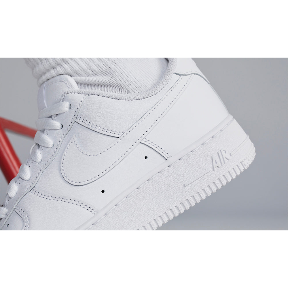 Nike Women's Air Force 1 '07