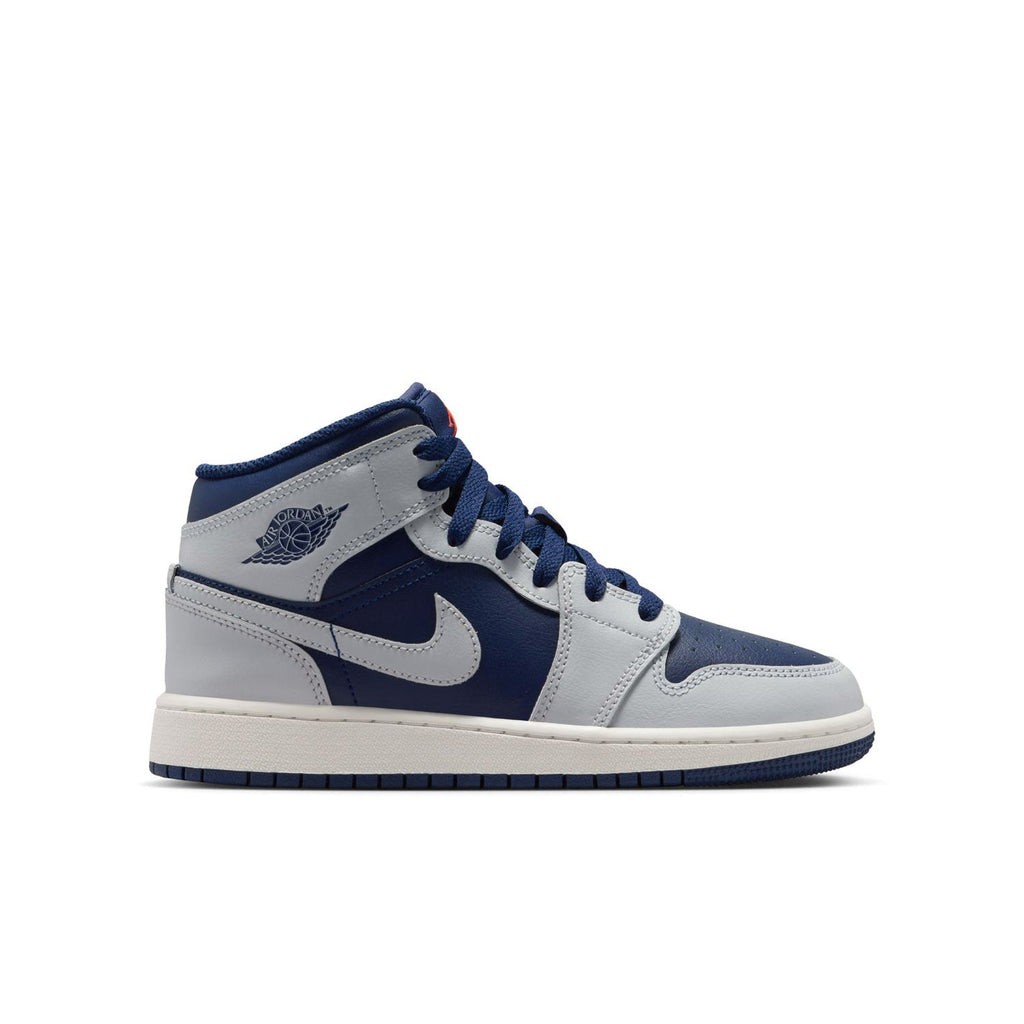 AJ 1 Mid - Youth