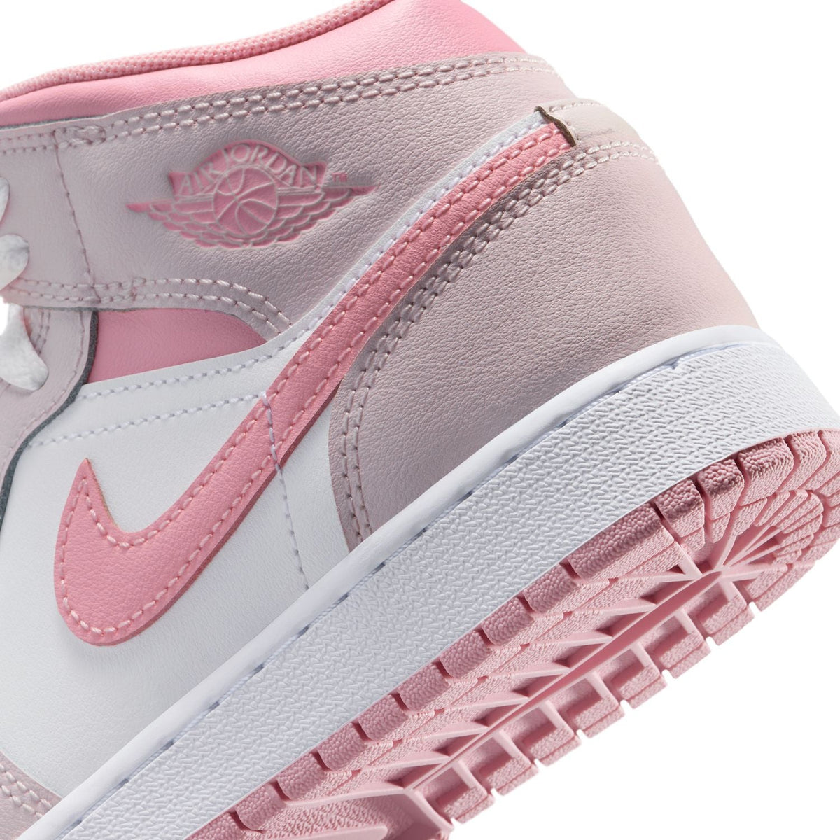 AJ 1 Mid - Youth