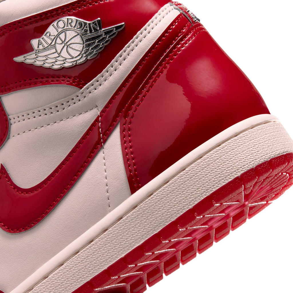 Retro 1 High OG - Womens