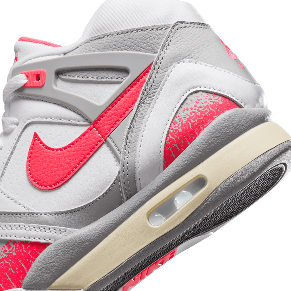 Nike Air Tech Challenge 2