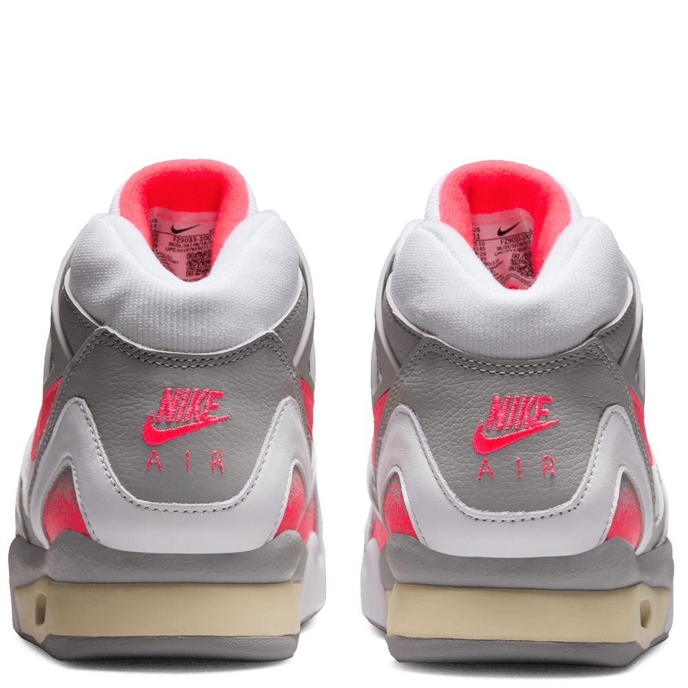 Nike Air Tech Challenge 2