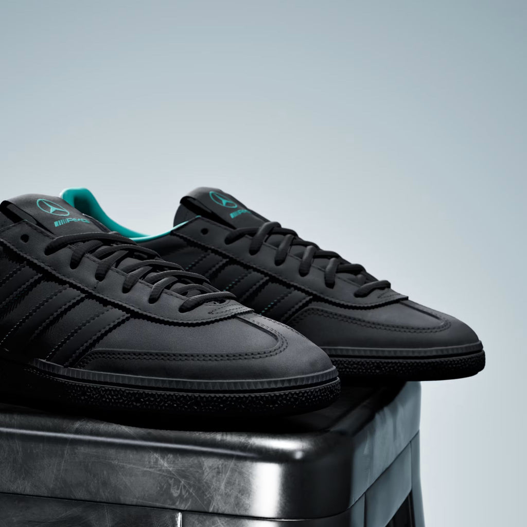 Men's Adidas Handball Spezial Mercedes - Core Black / Core Black / Semi Mint Rush