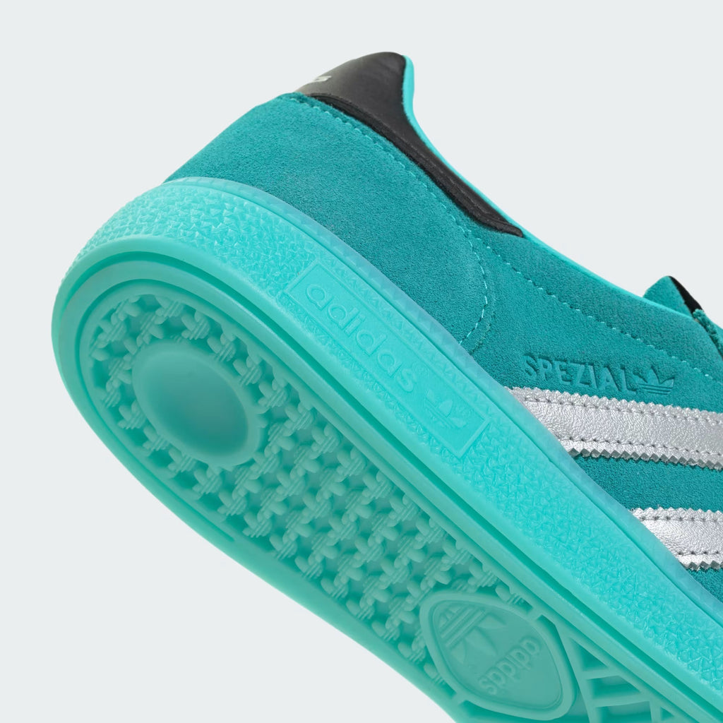 Men's Adidas Handball Spezial Mercedes - Semi Mint Rush / Silver Metallic / Core Black