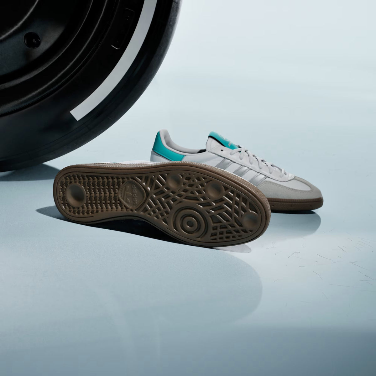 Men's Adidas Handball Spezial Mercedes - Cloud White / Silver Metallic