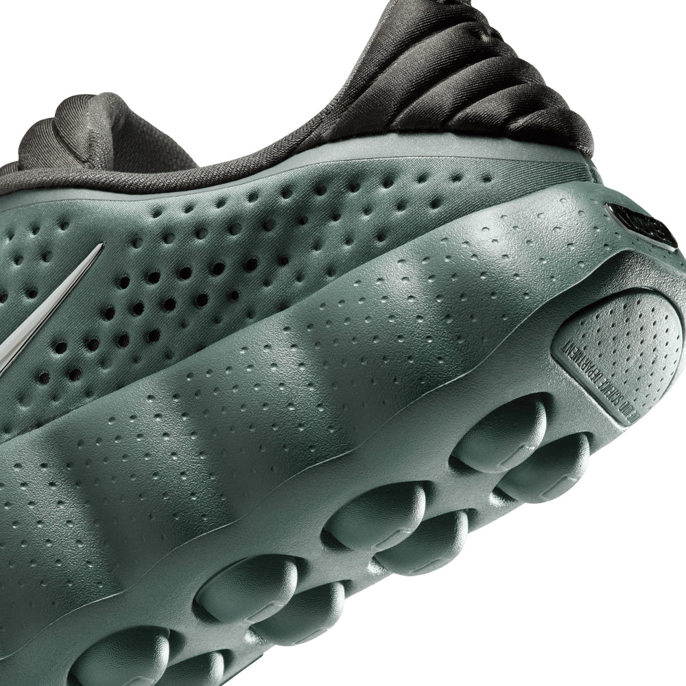 Nike Mind 002 "Camo Green"