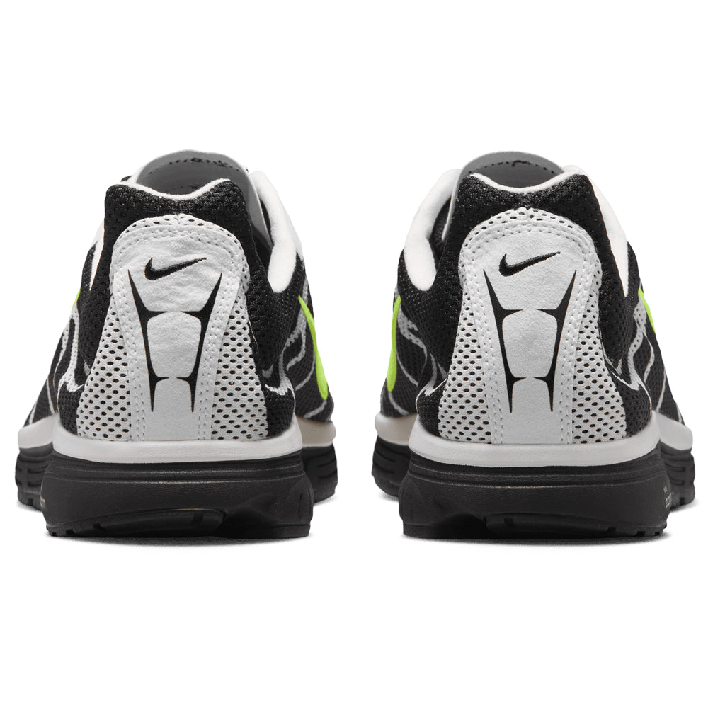Nike Zoom Streak 3