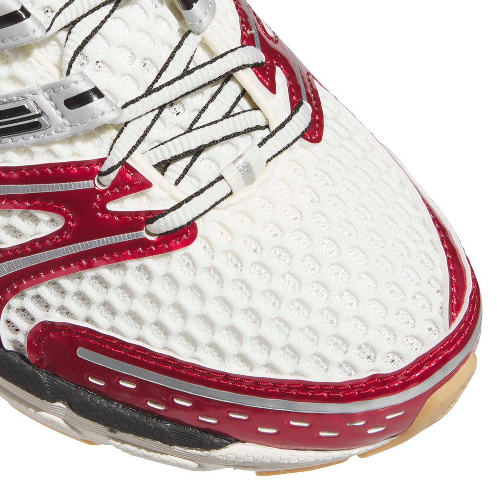 Adidas Adistar Control 5 Color: OWHITE/CBLACK/TMVIRE Style: KJ2725