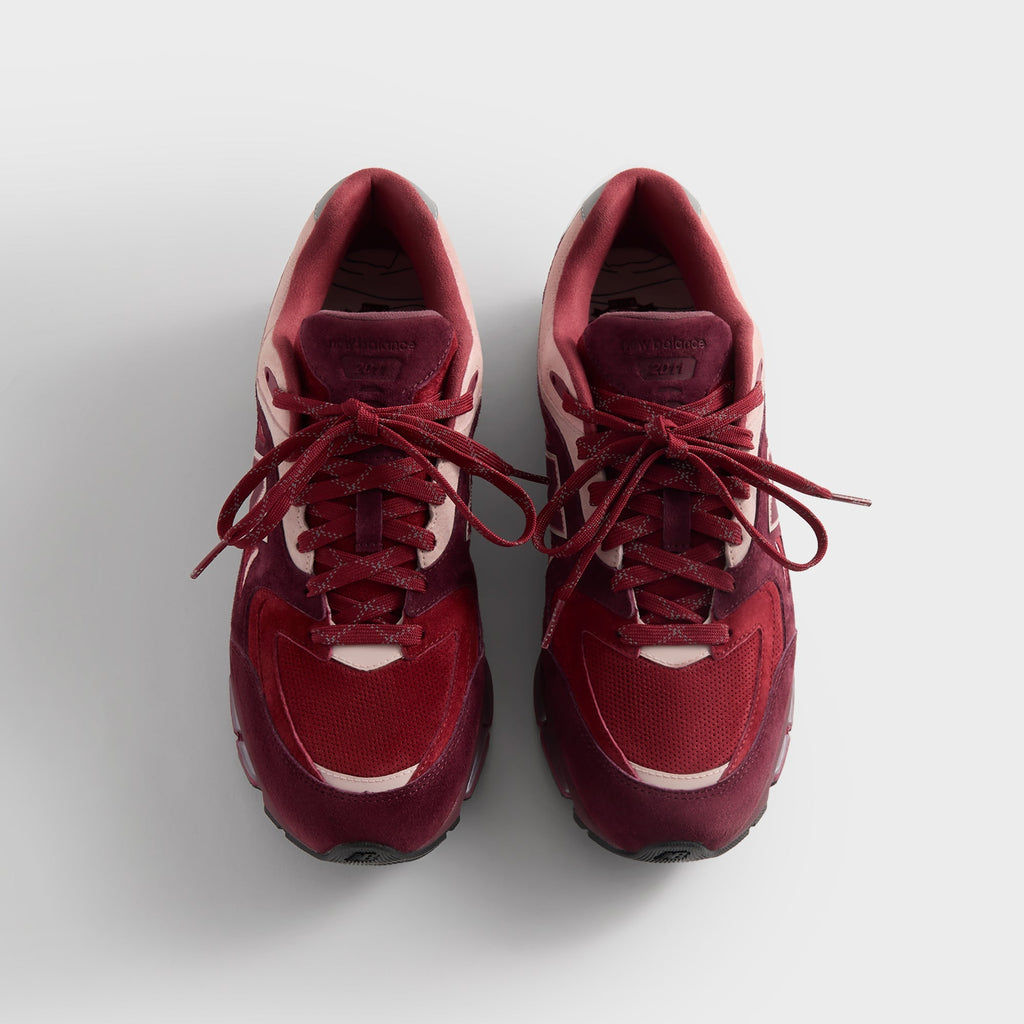 Ronnie Fieg & New Balance 2011 - Chocolate Truffle / Sepia Rose