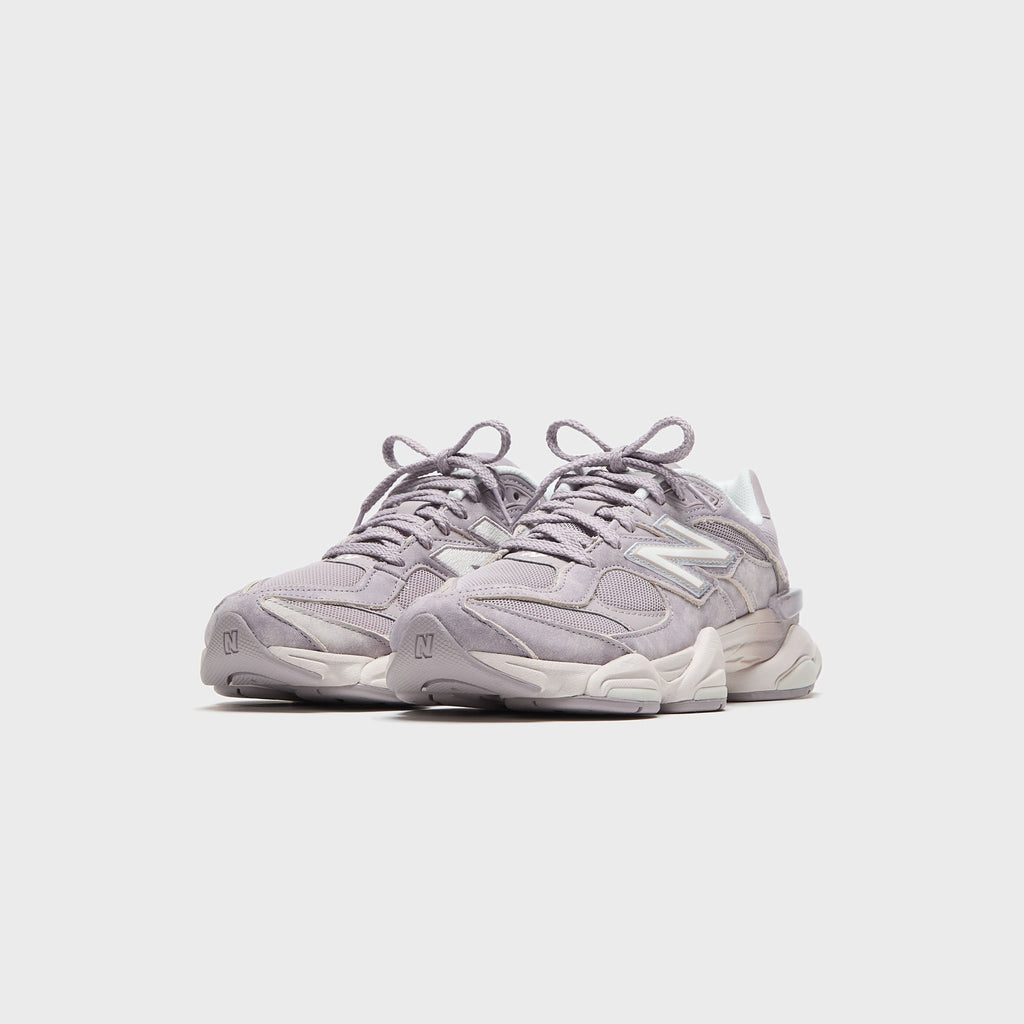 New Balance 9060 - Truffle Salt / Sea Salt