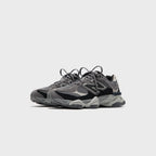 New Balance 9060 - Black / Castlerock