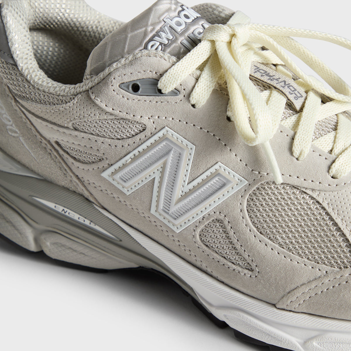 Kith & New Balance Made in USA 990v3 - Hallow